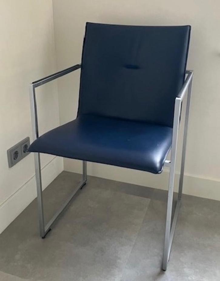 4 Arco stoelen, Huis en Inrichting, Stoelen, Gebruikt, Vier, Leer, Metaal, Blauw, Ophalen