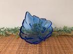 Blauw glazen schaaltje., Antiek en Kunst, Antiek | Glas en Kristal, Ophalen of Verzenden