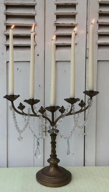 Antieke 5-armige kerkkandelaar beschikbaar voor biedingen