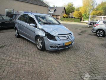 Mercedes-Benz B-Klasse 170 Automaat 5 drs (bj 2005) beschikbaar voor biedingen