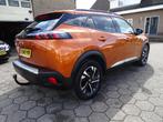 Peugeot 2008 1.2 PureTech Blue Lease Allure TREKHAAK, Auto's, 101 pk, Gebruikt, Leder en Stof, Origineel Nederlands