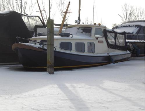 Motorkruiser met heel veel extra's, Watersport en Boten, Motorboten en Motorjachten, Gebruikt, Staal, 6 tot 9 meter, Diesel, Binnenboordmotor