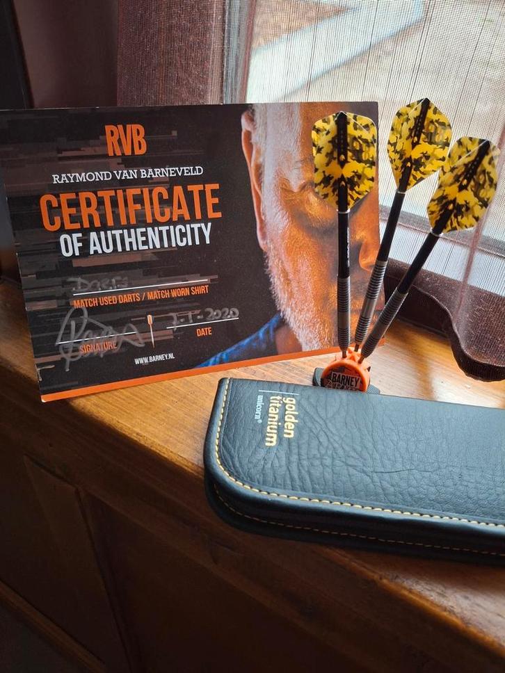 Raymond van Barneveld Match Used Darts, Sport en Fitness, Darts, Gebruikt, Pijlen, Ophalen of Verzenden