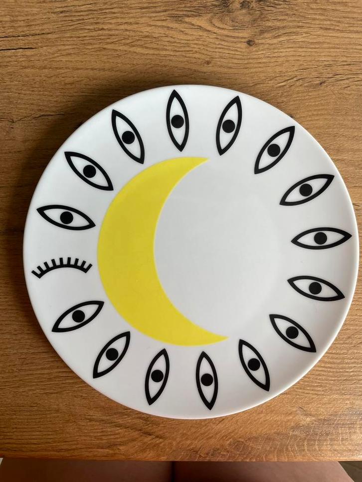 Ikea ontbijt bordjes maan en hert serie Glodande, Huis en Inrichting, Keuken | Servies, Gebruikt, Bord(en), Overige stijlen, Porselein