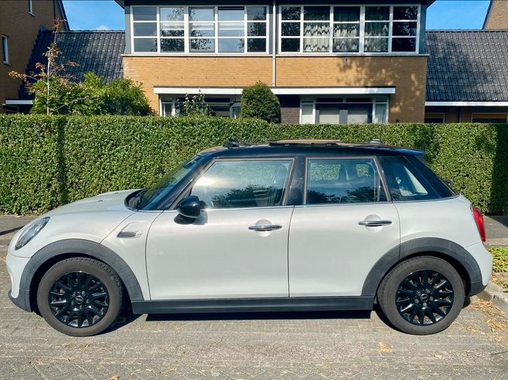 Mini 1.5 Cooper 5D AUT. Schuif-kanteldak metallic wit, Auto's, Mini, Particulier, Cooper, Airbags, Airconditioning, Bluetooth