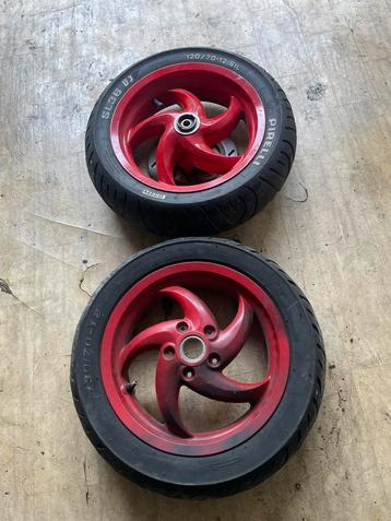 Gilera runner 50cc velgenset dubbel disk beschikbaar voor biedingen