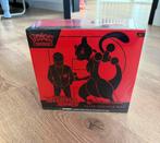 Destined Rivals Pokemon Center ETB, Ophalen of Verzenden, Nieuw, Boosterbox