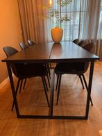 Zwarte eettafel met 6 kunstof zwarte stoelen, Huis en Inrichting, Tafels | Eettafels, Ophalen, Gebruikt, 50 tot 100 cm, Vijf personen of meer