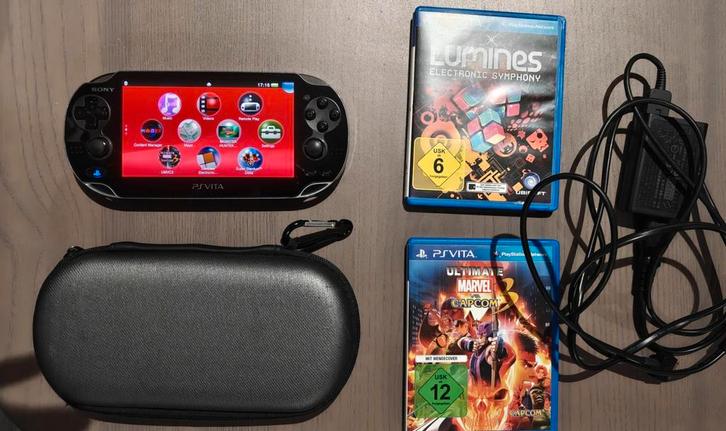 Ps Vita (PCH-1004) + Games, Memory Card & Case, Spelcomputers en Games, Games | Sony PlayStation Vita, Ophalen of Verzenden