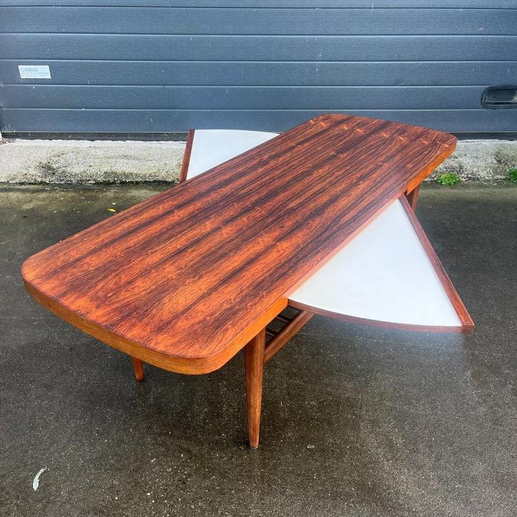 OPRUIMING Deens design salontafel jaren 50 60 uitschuifbaar, Huis en Inrichting, Tafels | Salontafels, Gebruikt, Minder dan 50 cm