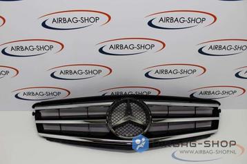 Mercedes C Klasse W204 Grille Zwart / Chrome Grill beschikbaar voor biedingen