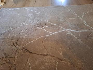 Vloerkleed  beschikbaar voor biedingen
