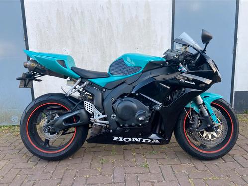 Honda Fireblade CBR 1000 RR 2006 (lage KM), Motoren, Motoren | Honda, Particulier, Super Sport, meer dan 35 kW, 4 cilinders, Ophalen