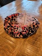 Pietenmuts handmade met hulppietje strik roze panterprint, Nieuw, Meisje, Ophalen of Verzenden