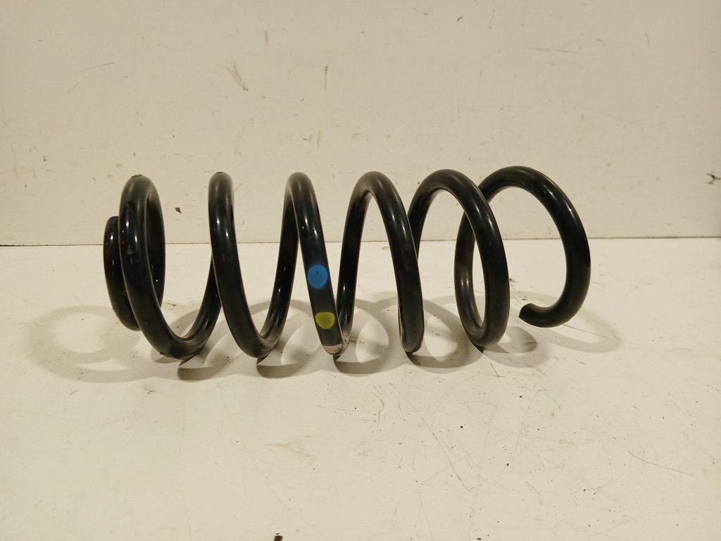 Schroefveer rechts achter Renault Clio, Onderdelen@venauto.nl, Van der Ven Autorecycling B.V., Gebruikt, Ettenseweg 76, 4706 PB Roosendaal, The Netherlands