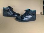 Durea maat 40,5 -7 veterboot schoenen zwart met motief izgst, Kleding | Dames, Schoenen, Durea, Zwart, Ophalen of Verzenden, Sneakers of Gympen