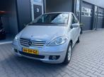 Mercedes-Benz A-klasse 170 Elegance AUTOMAAT !, Gebruikt, Zwart, 4 cilinders, 400 kg