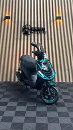 Piaggio Zip | Black & Turquoise Edition |3800KM| Nieuwstaat, Fietsen en Brommers, Scooters | Piaggio, Maximaal 45 km/u, Zip, Zo goed als nieuw