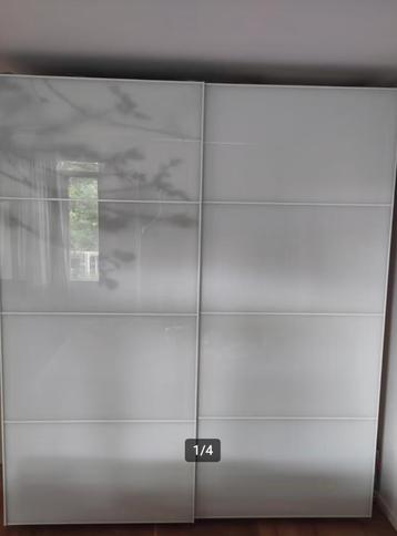IKEA Pax Tonnes cherry blossom kledingkast (237h x 200b x67d