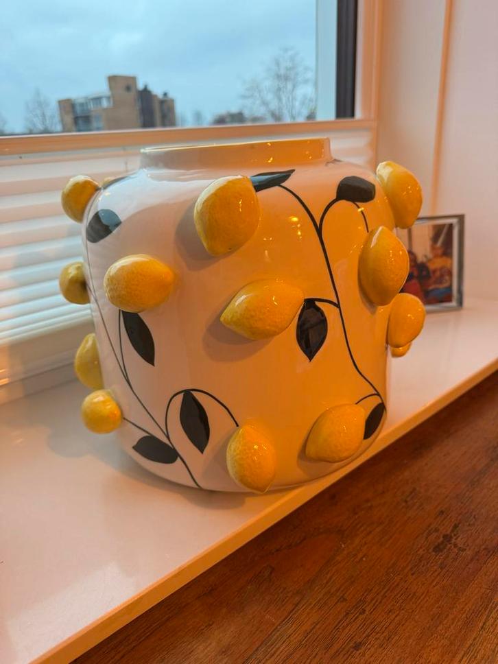 Nieuwe Vaas Karwei - Citroenen Design, Huis en Inrichting, Woonaccessoires | Vazen, Nieuw, Geel, Minder dan 50 cm, Aardewerk of Porselein