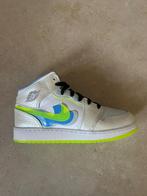 Jordan 1 mid SE warped swoosh maat 39 - NIEUW, Overige kleuren, Nieuw, Ophalen of Verzenden, Sneakers of Gympen
