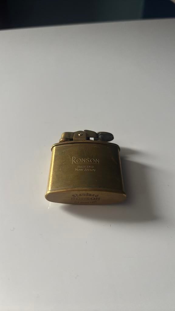 Ronson Aansteker Messing, Verzamelen, Rookartikelen, Aanstekers en Luciferdoosjes, Ophalen, Zo goed als nieuw, Aansteker