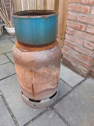 Vuurkorf omgebouwde gasfles 60 cm hoog  beschikbaar voor biedingen