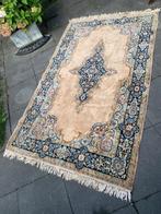 Prachtig groot Perzisch vloerkleed met roze, Huis en Inrichting, Ophalen, Gebruikt, Overige kleuren, 150 tot 200 cm