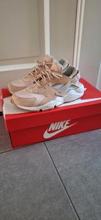 Nike huarache sneakers maat 38, Nike, Ophalen of Verzenden, Roze, Sneakers of Gympen