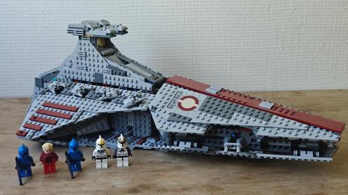 LEGO Venator-class Replublic Attack Cruiser (8039), Kinderen en Baby's, Speelgoed | Duplo en Lego, Zo goed als nieuw, Lego, Complete set