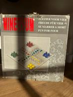 Glazen bordspel menserger je niet, Ophalen of Verzenden, Zo goed als nieuw