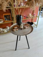 Zilveren Boho Tafel Loods 5, Huis en Inrichting, Minder dan 55 cm, Metaal of Aluminium, Boho, Rond