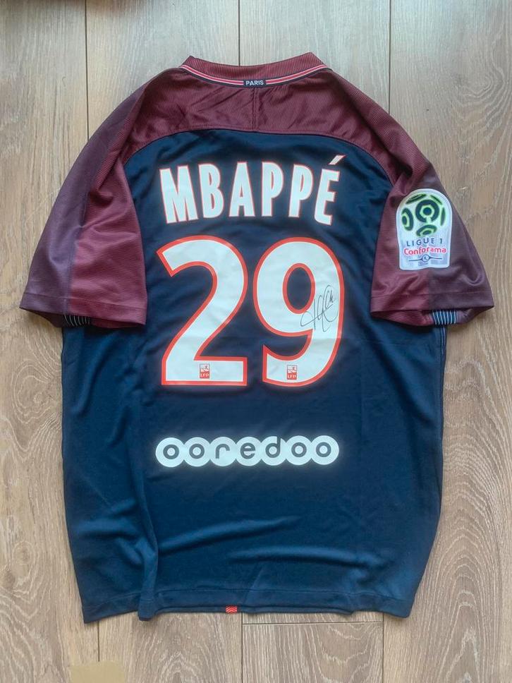 Gesigneerd shirt Mbappé PSG incl COA, Verzamelen, Sportartikelen en Voetbal, Zo goed als nieuw, Shirt, Buitenlandse clubs, Ophalen of Verzenden