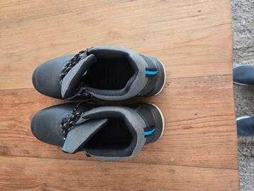 Werkschoenen beschikbaar voor biedingen