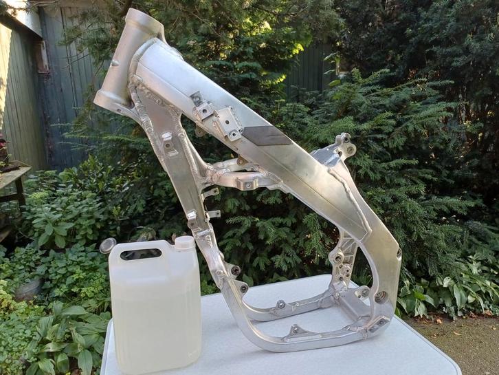 Frame Honda cr250/ cr 250 2003 (3rd gen 02-07), Motoren, Onderdelen | Honda, Ophalen