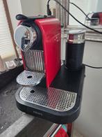Nespresso krups koffiemachine rood, Ophalen of Verzenden, Zo goed als nieuw, Koffiemachine