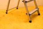 Huishoudtrap 48676, Doe-het-zelf en Verbouw, Ladders en Trappen, Ophalen of Verzenden, Gebruikt, 2 tot 4 meter