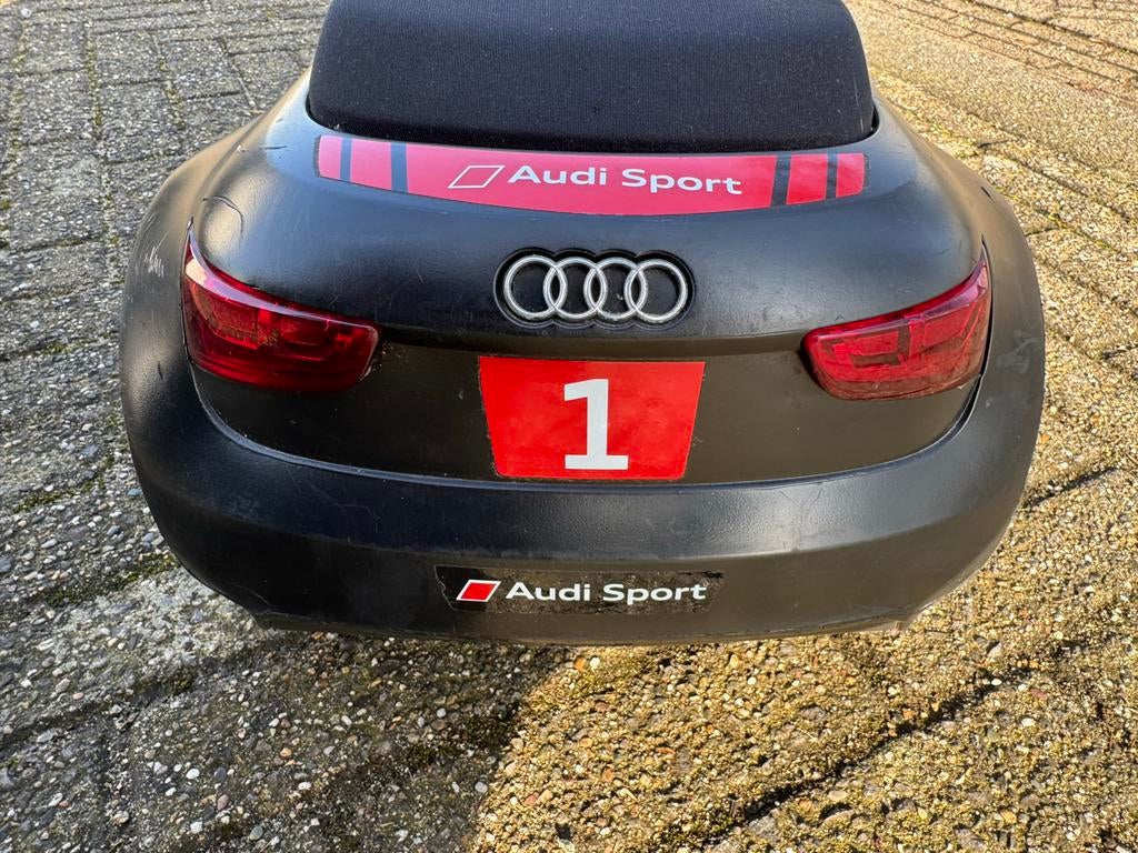Audi Sport trap duw auto voor kids 2-5 jaar, Ophalen of Verzenden, Gebruikt