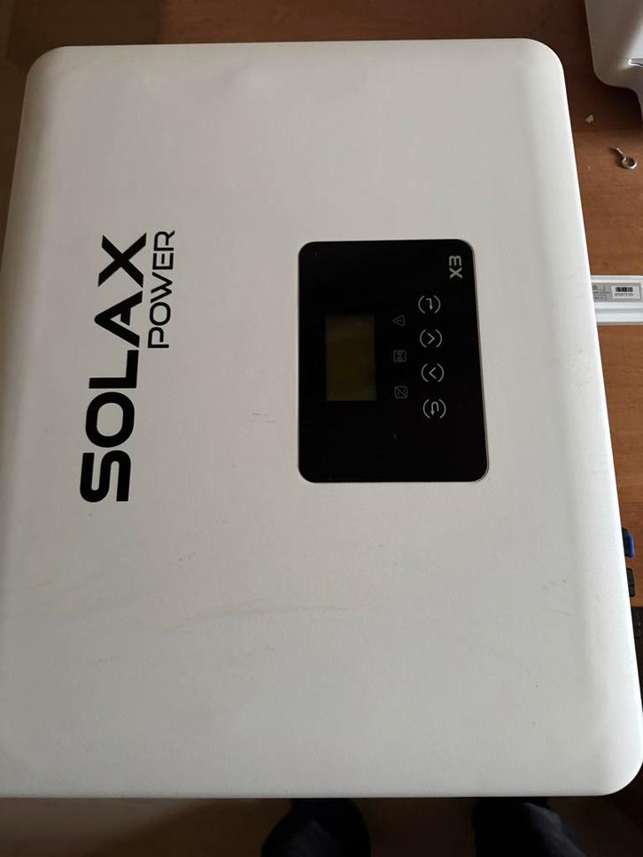 Solax X3 Omvormer ivm Uitbreiding Systeem, Doe-het-zelf en Verbouw, Zonnepanelen en Toebehoren, Gebruikt, Overige typen, 200 wattpiek of meer