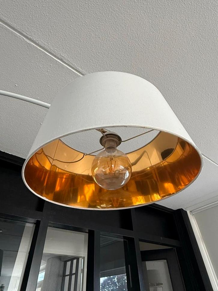 Booglamp Wit/Goud met Marmeren Voet, Huis en Inrichting, Lampen | Vloerlampen, Zo goed als nieuw, 150 tot 200 cm, Metaal, Ophalen