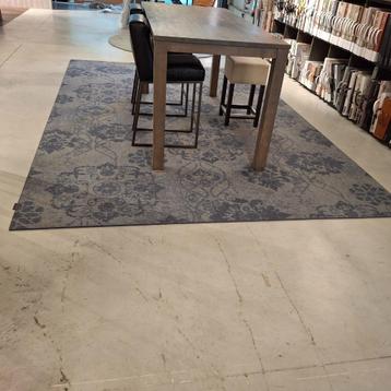 Desso Karpet blauw motief 260x400 beschikbaar voor biedingen