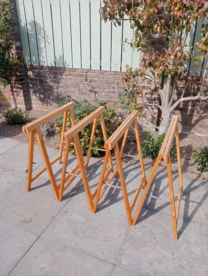 Houten schragen. Stevig. Inklapbaar. 4x schraagjes., Doe-het-zelf en Verbouw, Steigers, Zo goed als nieuw, Overige typen, Minder dan 2 meter