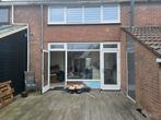 Houten Pui met 2 loopdeuren, Doe-het-zelf en Verbouw, Kozijnen en Schuifpuien, Gebruikt, Ophalen of Verzenden, Hout, Raamkozijn