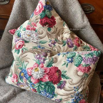 Engelse SET kussens Arthur Sanderson flowers beschikbaar voor biedingen