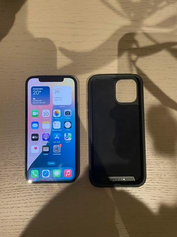 Apple iPhone 12 64GB Zwart incl hoesje - FACE-ID DEFECT beschikbaar voor biedingen