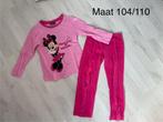 Pyama maat 104/110, Minnie Mouse, Ophalen of Verzenden, Zo goed als nieuw, Meisje, Nacht- of Onderkleding
