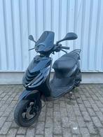 Piaggio Zip 80cc tekoop/teruil, Fietsen en Brommers, Maximaal 45 km/u, Zip, Ophalen of Verzenden, Zo goed als nieuw
