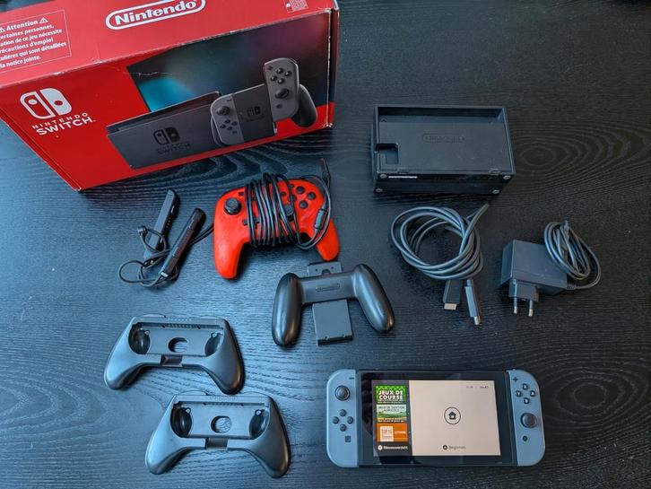 Nintendo Switch v2 - Complete Set!, Spelcomputers en Games, Spelcomputers | Nintendo Switch, Zo goed als nieuw, Switch 2019 Upgrade