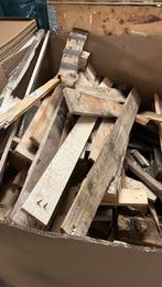 Busje vol brandhout/kachelhout van pallets, Minder dan 3 m³, Ophalen
