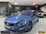 Volvo V60 2.0 D4 191PK R-DESIGN STANDKACHEL LEER TREKHK, Auto's, Volvo, Euro 6, 4 cilinders, 1969 cc, Blauw
